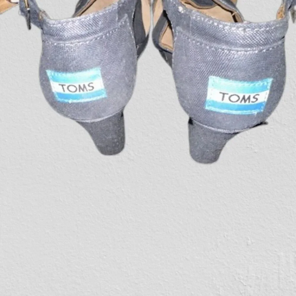 *****  Toms Sienna Metallic Blue Wedge Sandal  7345  Size 8
